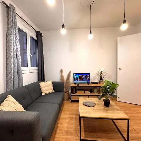 Marilyn - Center 2 People * フォンテーヌブロー